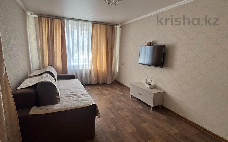 2-комнатная квартира · 48 м² · 1/9 этаж, мкр Новый Город, Гоголя 52/2 — Гоголя за аптекой Биосфера, недалеко м-н Юбилейный за 190 000 ₸ в Караганде, Казыбек би р-н — фото 2