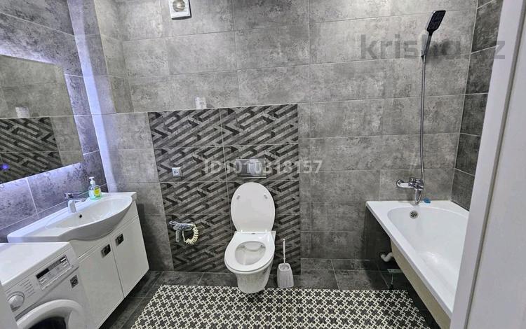 1-комнатная квартира · 43 м² · 2/5 этаж, мкр. Алтын орда 10Е к1 за 15 000 ₸ в Актобе — фото 2
