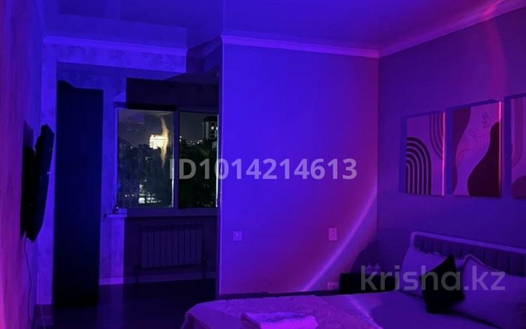 1-бөлмелі пәтер · 30 м² · 4/12 қабат, Шевченко 85, бағасы: 25 000 ₸ в Алматы, Алмалинский р-н — фото 2