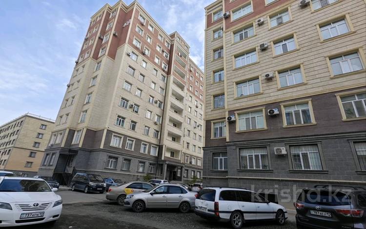 3-комнатная квартира · 140 м² · 6/10 этаж, 19-й мкр 40/1 за 33 млн 〒 в Актау, 19-й мкр — фото 2