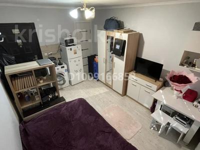 1-бөлмелі пәтер · 17 м² · 5/5 қабат, Ади Шарипова 120, бағасы: 200 000 ₸ в Алматы, Алмалинский р-н