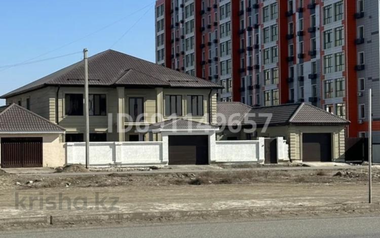 Свободное назначение • 680 м² за 110 млн 〒 в Атырау, мкр Нурсая — фото 17