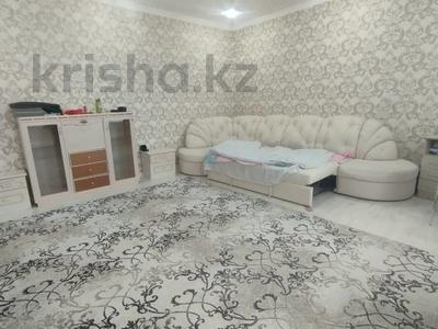 Отдельный дом · 7 комнат · 375 м² · 8 сот., Жибек жолы 6 — 18 мкр. за 55 млн 〒 в Экибастузе