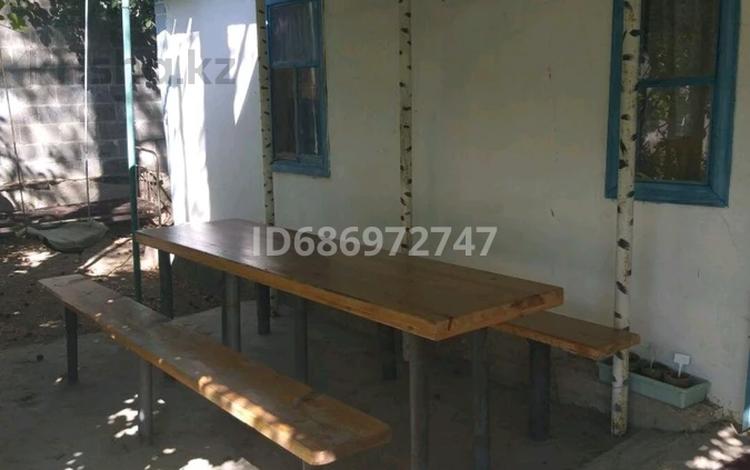 Дача · 1 комната · 20 м² · 10 сот., Земледелец 14 — Золотая осень за 8 млн 〒 в Актобе, жилой массив Заречный-1 — фото 4