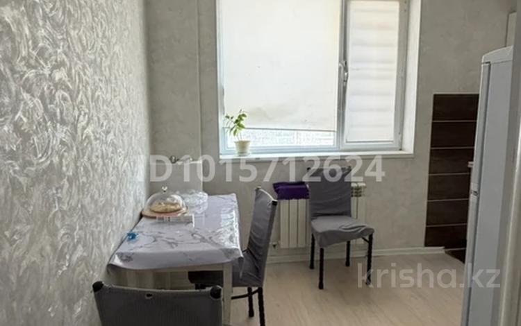 2-комнатная квартира · 58 м² · 2/6 этаж, 16-й мкр , 16-ш/а.43/3 59 за 17.5 млн ₸ в Актау — фото 2