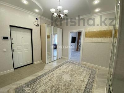 2-комнатная квартира · 117 м² · 4/15 этаж, 10-й мкр 10 за 60 млн 〒 в Актау