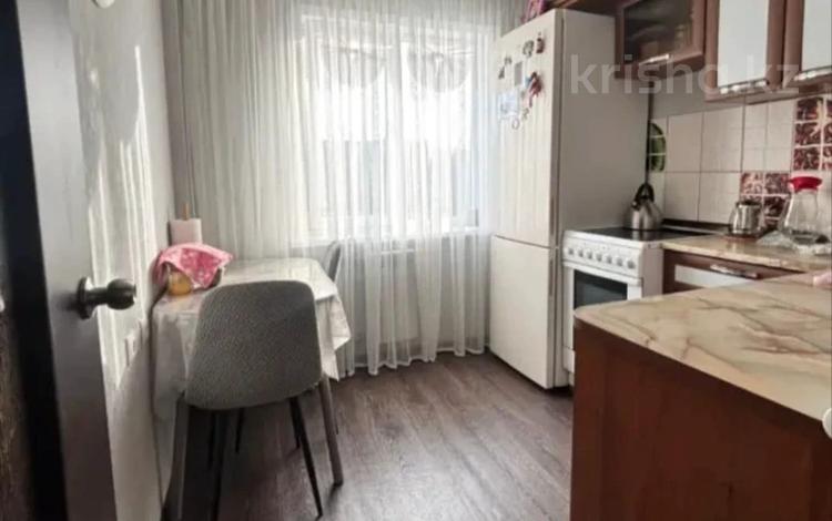 2-комнатная квартира · 45.1 м² · 3/5 этаж, БУРОВА 29 — СШ №35 за 18.5 млн ₸ в Усть-Каменогорске — фото 2