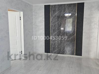 2-комнатная квартира · 46 м² · 4/5 этаж, Алфараби 9 — Самал 9 за 14 млн 〒 в Таразе