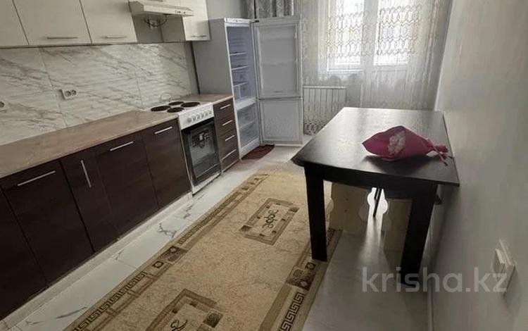 1-бөлмелі пәтер · 40 м² · 2/9 қабат, мкр Шугыла, Райымбека — Жуалы, бағасы: 24.5 млн ₸ в Алматы, Наурызбайский р-н — фото 2