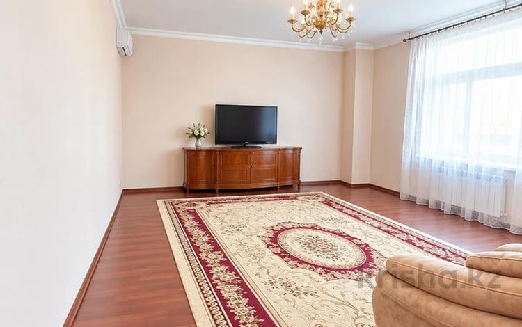 2-комнатная квартира · 92 м² · 18/26 этаж, Динмухаммед Кунаев 12 за 63 млн ₸ в Астане, Есильский р-н — фото 42