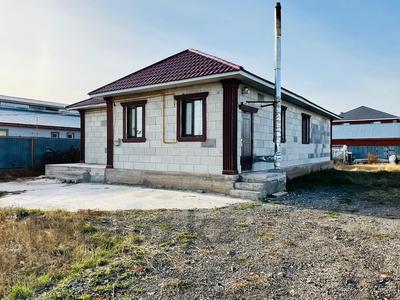 Отдельный дом · 4 комнаты · 140 м² · 10 сот., мкр Уркер, Байзак датка 19 — Байзак Датка за 58 млн ₸ в Астане, Нура р-н