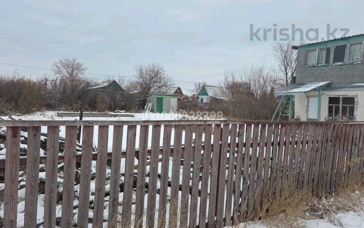 Дача · 2 комнаты · 25 м² · 11.7 сот., мкр Фёдоровка , Розовая 28 за 3.6 млн 〒 в Караганде, Казыбек би р-н — фото 2