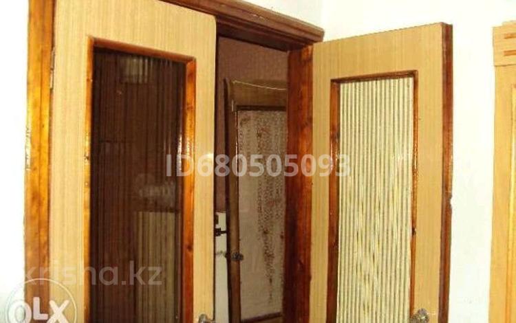 1-бөлмелі пәтер · 32 м² · 6/9 қабат, Курмангазы 210 — ЖД вокзал Казиту Анвар военная часть, бағасы: 8 500 ₸ в Уральске — фото 156