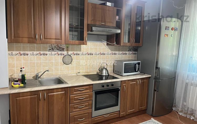 1-бөлмелі пәтер · 41 м² · 2/5 қабат, мкр Аксай-5 — Момышулы Жубанова, бағасы: 250 000 ₸ в Алматы, Ауэзовский р-н — фото 11
