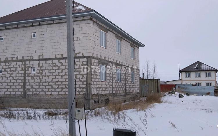 Отдельный дом · 7 комнат · 320 м² · 19.8 сот., Микраён 2 102 — Возле садика за 50 млн 〒 в Жибек Жолы — фото 2