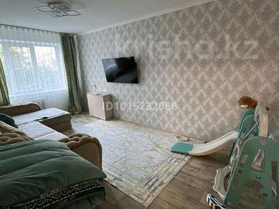 3-бөлмелі пәтер · 70.8 м² · 2/6 қабат, 4 ш/а 31, бағасы: 25 млн ₸ в Уральске, мкр 4