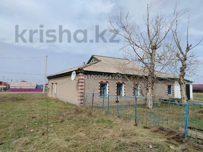 Отдельный дом · 3 комнаты · 96.5 м² · 10 сот., 070 кв-л 869 за 12 млн 〒 в Каражаре