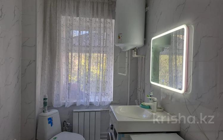 2-комнатная квартира · 42 м² · 3/9 этаж, 70 квартал за 15 млн ₸ в Темиртау — фото 2