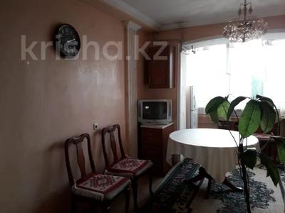 2-комнатная квартира, 60 м², 3/5 этаж помесячно, Жастар за 150 000 〒 в Талдыкоргане, мкр Жастар