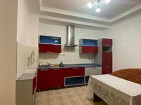 2-комнатная квартира, 85 м², 2/14 этаж помесячно, Навои 60 за 300 000 〒 в Алматы, Бостандыкский р-н