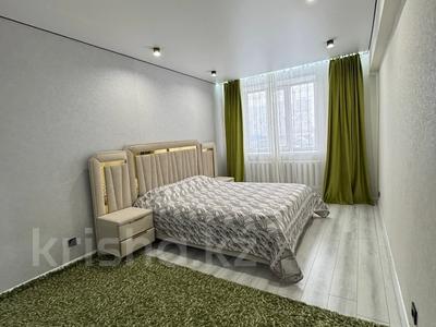 2-бөлмелі пәтер · 80 м² · 1/9 қабат, Кумисбекова 6, бағасы: 300 000 〒 в Астане, Сарыарка р-н