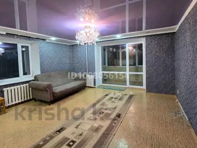 4-бөлмелі пәтер · 100 м² · 1/9 қабат, Богенбайулы 46, бағасы: 300 000 〒 в Семее