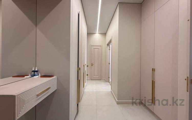 2-бөлмелі пәтер · 83.5 м² · 5/8 қабат, Мкр. Береке 75, бағасы: 67 млн ₸ в Костанае — фото 2
