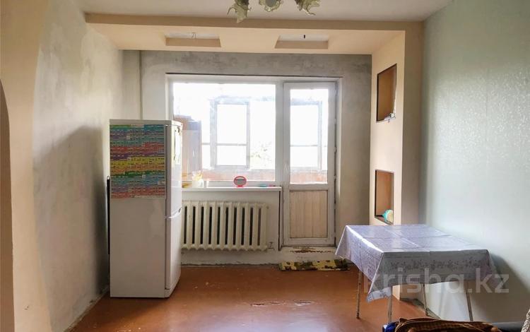 2-комнатная квартира · 43.4 м² · 2/5 этаж, 6 микр. за 8.9 млн ₸ в Темиртау — фото 2