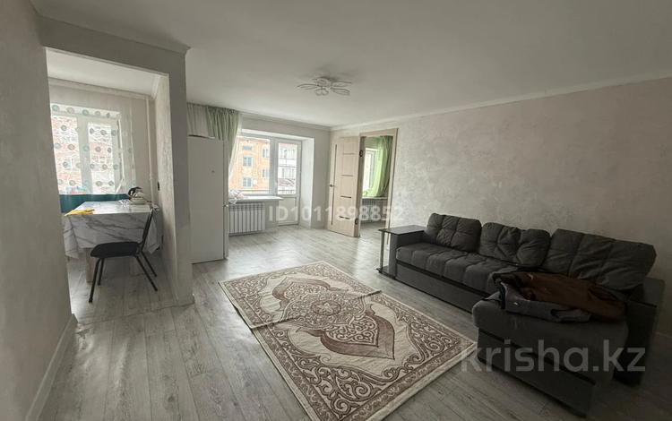 2-комнатная квартира · 42.6 м² · 4/5 этаж, 408 квартал 21 — ЦОН за 22 млн ₸ в Семее — фото 2