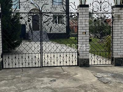 Отдельный дом · 5 комнат · 272 м² · 14 сот., Мурина 14 за 120 млн 〒 в Усть-Каменогорске
