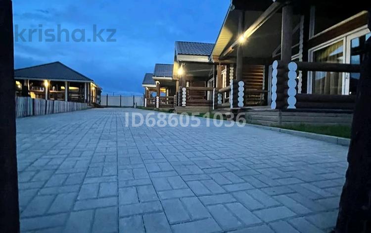 Жеке үй · 1 бөлме · 30 м², ул. Богенбай батыра 16а, бағасы: 35 000 ₸ в Бурабае — фото 2