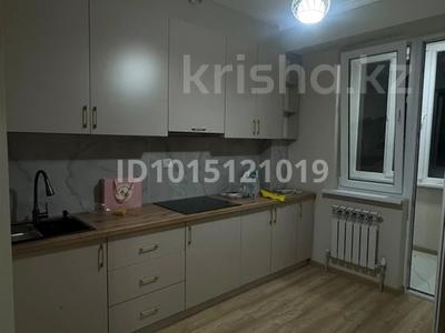 1-бөлмелі пәтер · 39 м² · 2/13 қабат, Есенова 160/3-блок 4, бағасы: 300 000 ₸ в Алматы, Жетысуский р-н