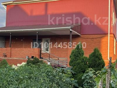 Отдельный дом · 5 комнат · 145 м² · 10 сот., Айнабулак — 3 улица за 35 млн ₸ в Житикаре