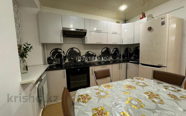 2-комнатная квартира · 70 м² · 4/5 этаж, 10- 23 23 за 180 000 ₸ в Аксае — фото 8