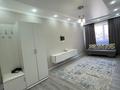 1-бөлмелі пәтер · 50 м² · 3/10 қабат, 16-ш/а. 63, бағасы: 150 000 ₸ в Актау, 16-й мкр 