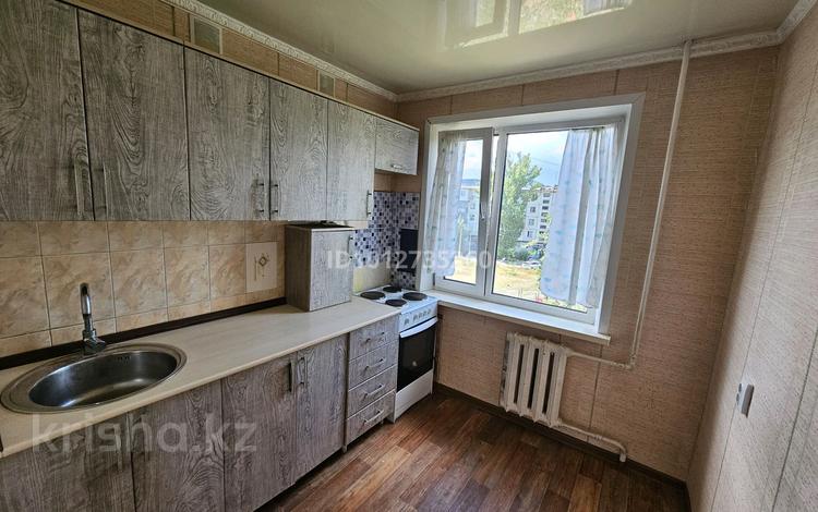 3-комнатная квартира · 62 м² · 4/5 этаж, мкр Юго-Восток, Язева 7 Язева 7 — Проспект, КарГУ, Строителей за 18 млн ₸ в Караганде, Казыбек би р-н — фото 18