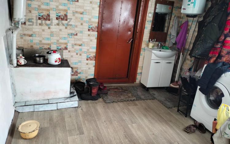 Отдельный дом · 2 комнаты · 45.8 м² · 10 сот., 3 лодочная 145 за 10 млн ₸ в Семее — фото 2