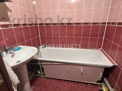 2-комнатная квартира · 52.5 м² · 4/9 этаж, мкр Юго-Восток, Мкр Степной 2 6 — Старая корзина за 190 000 〒 в Караганде, Казыбек би р-н