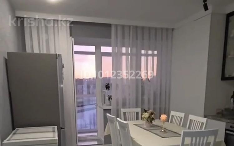 1-бөлмелі пәтер · 56 м² · 5/5 қабат, Просп. Тауелсиздик, бағасы: 26 млн ₸ в Актобе, мкр Авиатор — фото 8