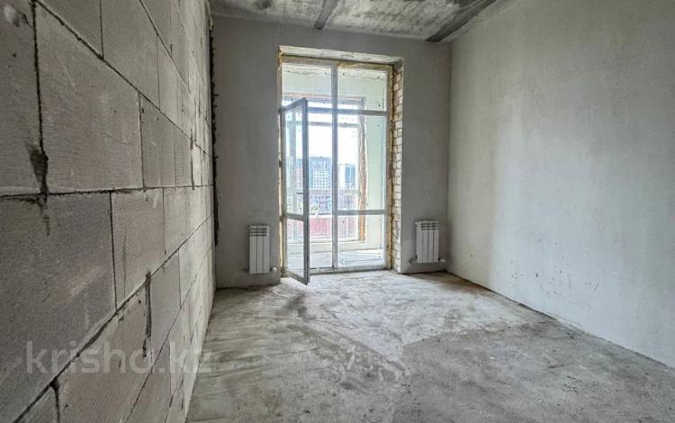 2-комнатная квартира · 63.8 м² · 10/10 этаж, мкр Юго-Восток, Микрорайон Степной-2 2/2 за 28.5 млн ₸ в Караганде, Казыбек би р-н — фото 2