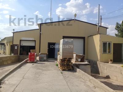 Свободное назначение, склады · 200 м² за 200 000 〒 в Уральске, мкр Жана Орда