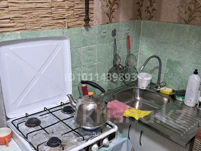 2 комнаты · 44 м² · 4/4 этаж, мкр Карасу, Алдиярова 34 — Обл Ваенкомат за 40 000 ₸ в Шымкенте, Аль-Фарабийский р-н