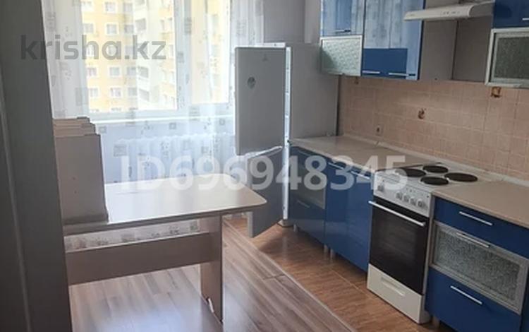 2-комнатная квартира, 71 м², 8/14 этаж, Сакена Сейфуллина 40 за 35.8 млн 〒 в Астане, р-н Байконур — фото 2