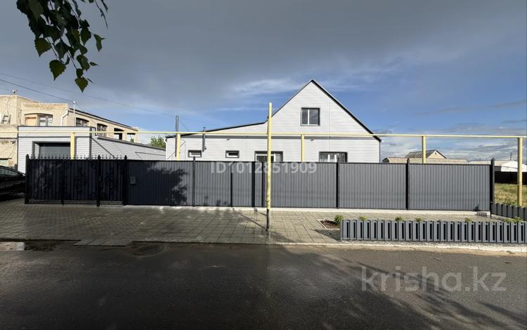 Отдельный дом · 4 комнаты · 120 м² · 9 сот., Айнабулак за 63 млн ₸ в Житикаре — фото 2