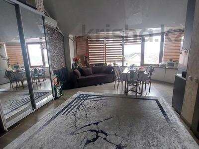 1-бөлмелі пәтер · 41.5 м² · 3/3 қабат, мкр Заря Востока, Красноармейская — Бердекулова, бағасы: ~ 20 млн ₸ в Алматы, Алатауский р-н