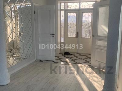 Часть дома · 5 комнат · 240 м², Келыншектау за 450 000 〒 в Туркестане