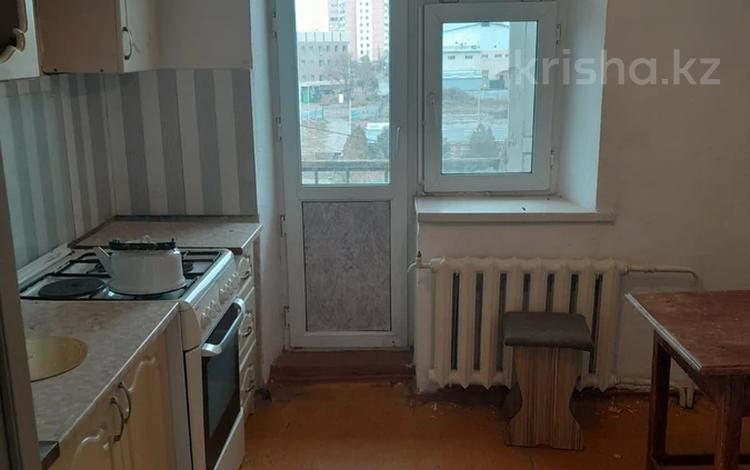 2-комнатная квартира, 54 м², 5/5 этаж, Каратал 2 за 13.5 млн 〒 в Талдыкоргане — фото 2
