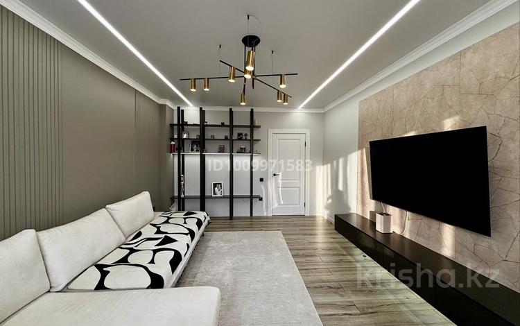2-бөлмелі пәтер · 90 м² · 10/10 қабат, Назарбаева 36/2, бағасы: 600 000 ₸ в Алматы, Медеуский р-н — фото 2