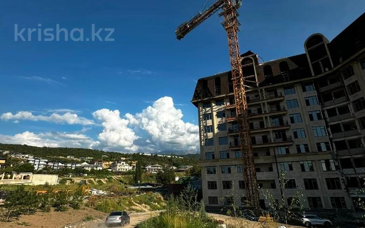 2-бөлмелі пәтер · 120 м² · 3/7 қабат, Омарова 35/1, бағасы: 72 млн ₸ в Алматы, Медеуский р-н — фото 9
