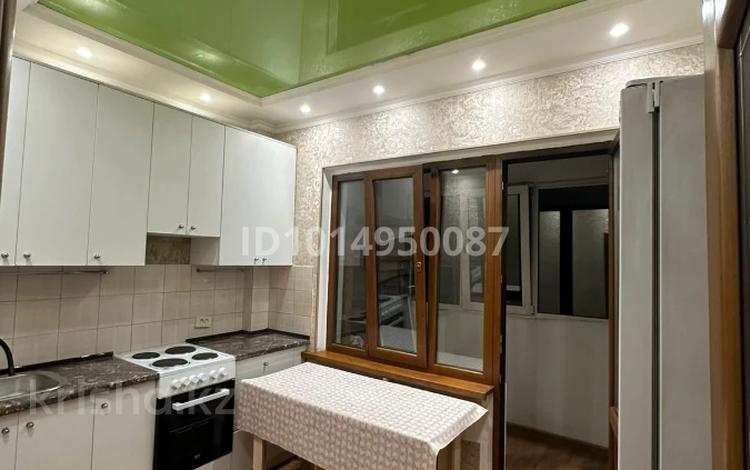 1-комнатная квартира · 42 м² · 4/5 этаж, Богенбай батыра 313 за 230 000 ₸ в Алматы, Алмалинский р-н — фото 2